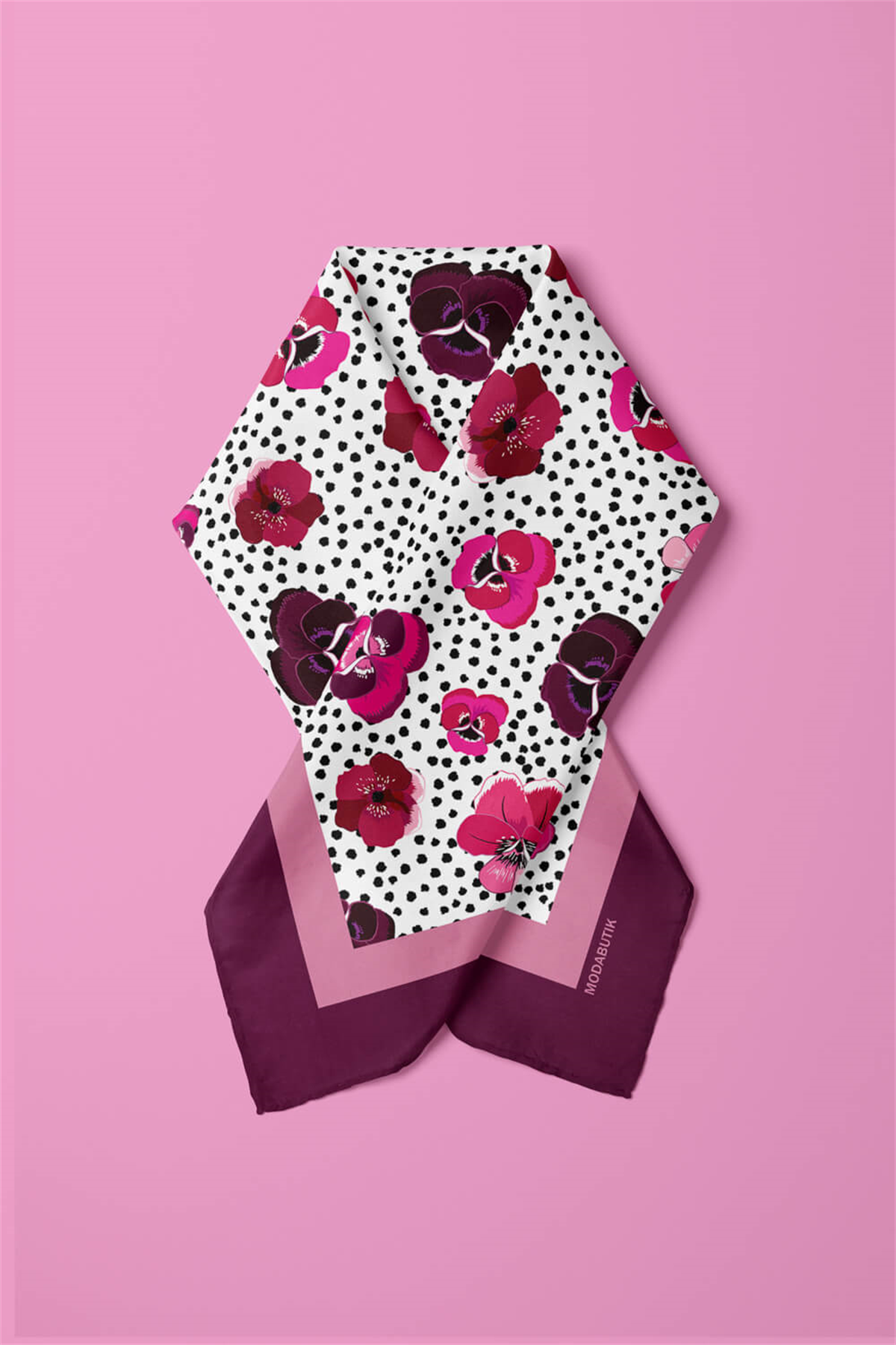 D20 Kadın Menekşe Desenli 50x50 Bandana HYL DG0893-22