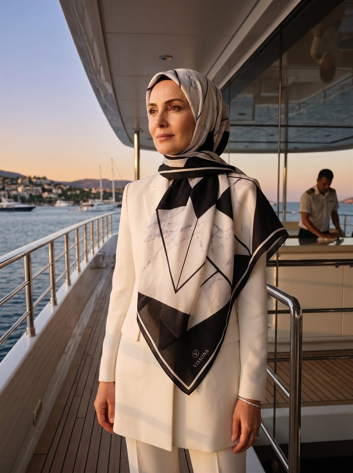 100% İPEK MERMER DESENLİ SİYAH - KREM RENKLİ ŞAL