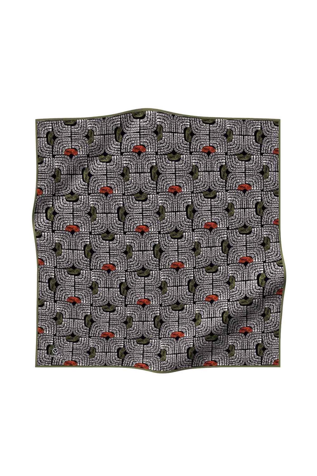 %100 Twill İpek Geometrik Desenli Taba - Haki Renkli 90x90 Eşarp Dikim Şekli : El Dikişi