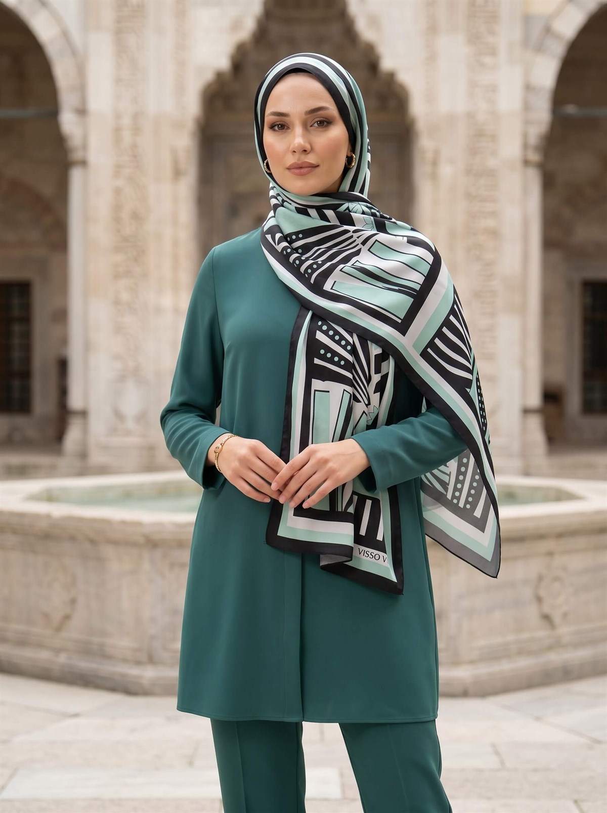 %100 İpek Yelpaze Desenli Su Yeşili - Siyah Renkli 92x210 Şal