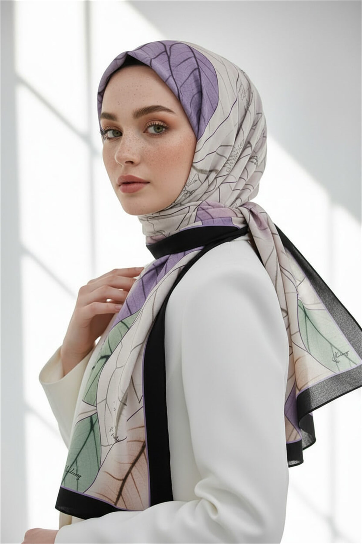 KREP YAPRAK DESENLİ LİLA RENKLİ 75X195 KIRIŞMAZ ŞAL