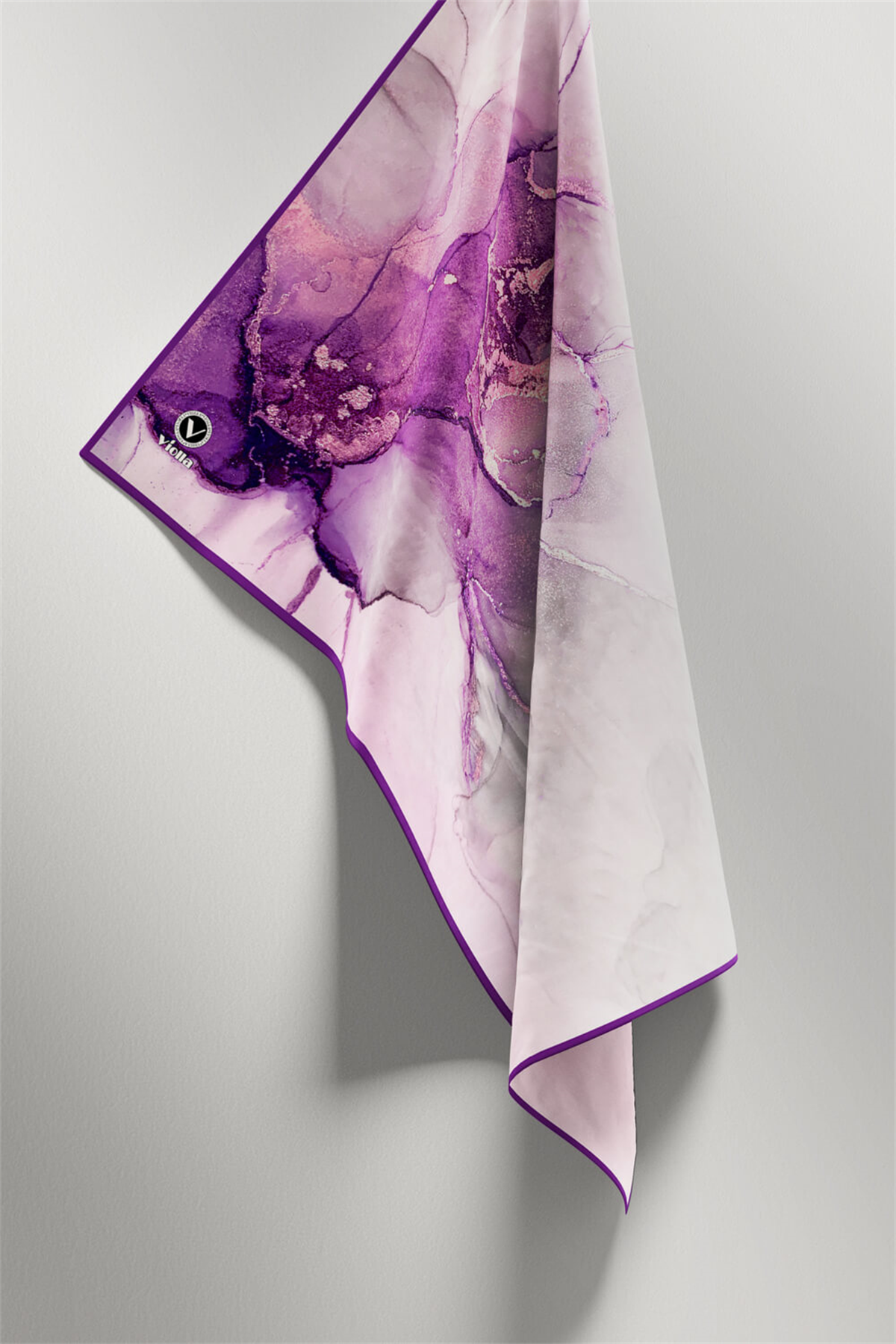Twill Batik Desenli Mor Renkli 90x90 Eşarp (İpek İçermez) Kenar Dikiş Şekli El Dikişli