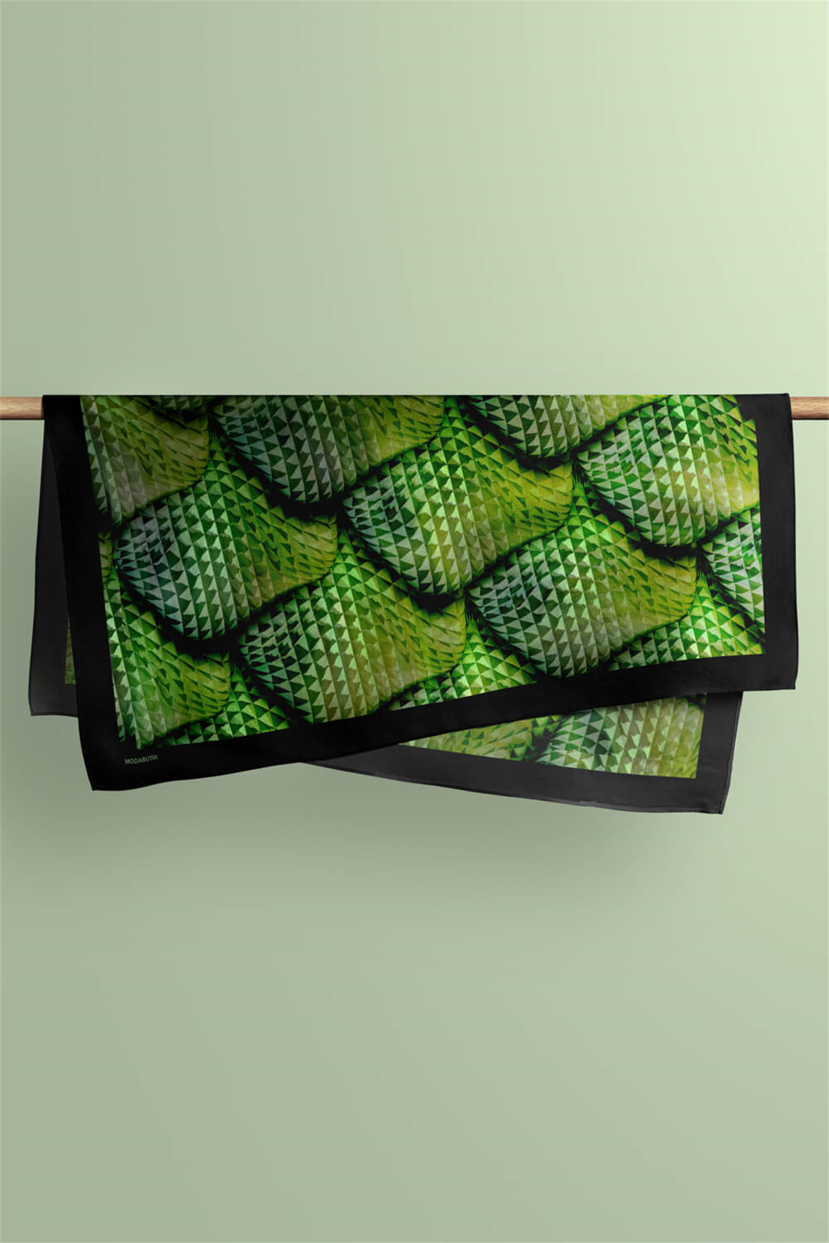 D96 Kadın Egzotik Desenli Bandana 50x50 Yeşil DG0254-22