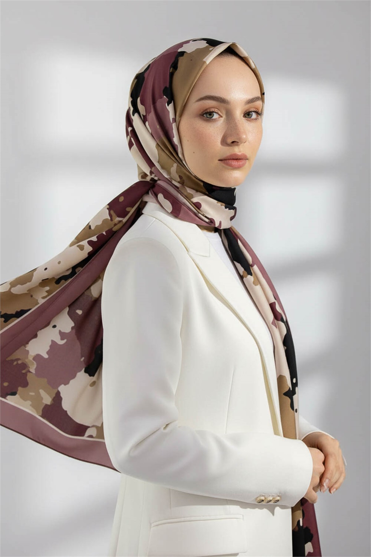 KREP BOYA EFEKTİ DESENLİ PUDRA RENKLİ 75X195 KIRIŞMAZ ŞAL