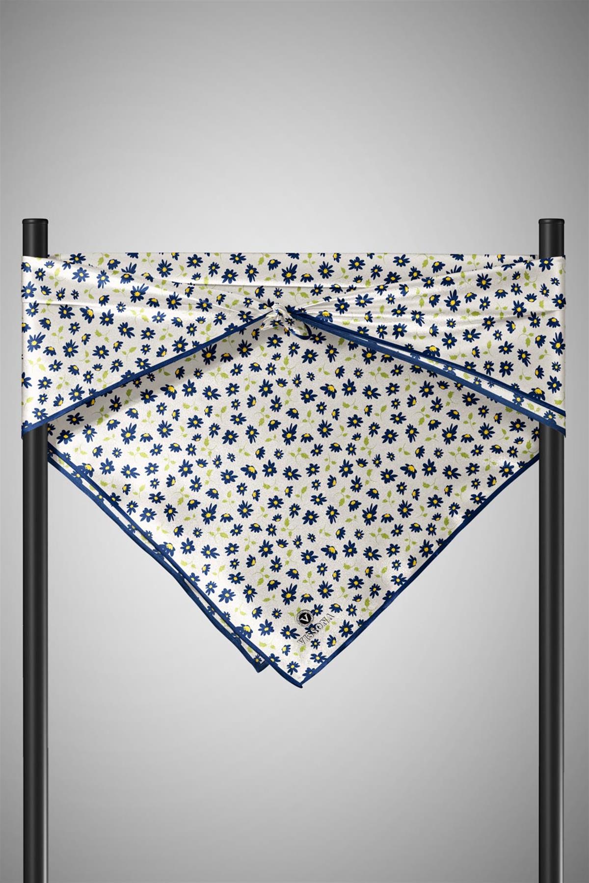 %100 Twill İpek Papatya Desenli Krem - Lacivert Renkli 90x90 Eşarp Dikim Şekli : El Dikişi