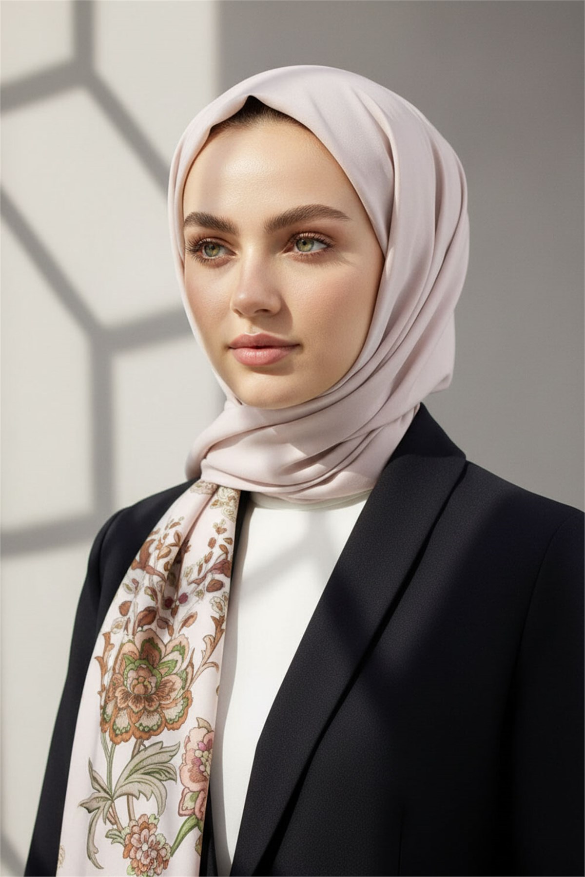KREP NAKIŞ ÇİÇEK DESENLİ BEJ RENKLİ 75X195 KIRIŞMAZ ŞAL