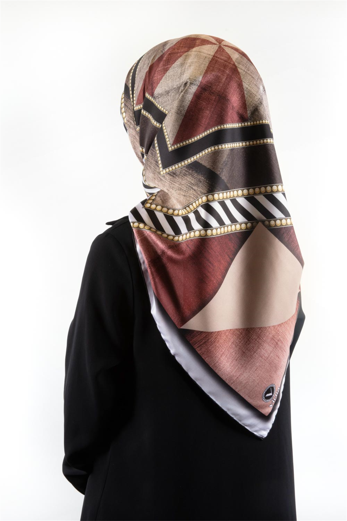 Twill Eskitme Desenli Bordo Renkli 90x90 Eşarp (İpek İçermez) Kenar Dikiş Şekli El Dikişli