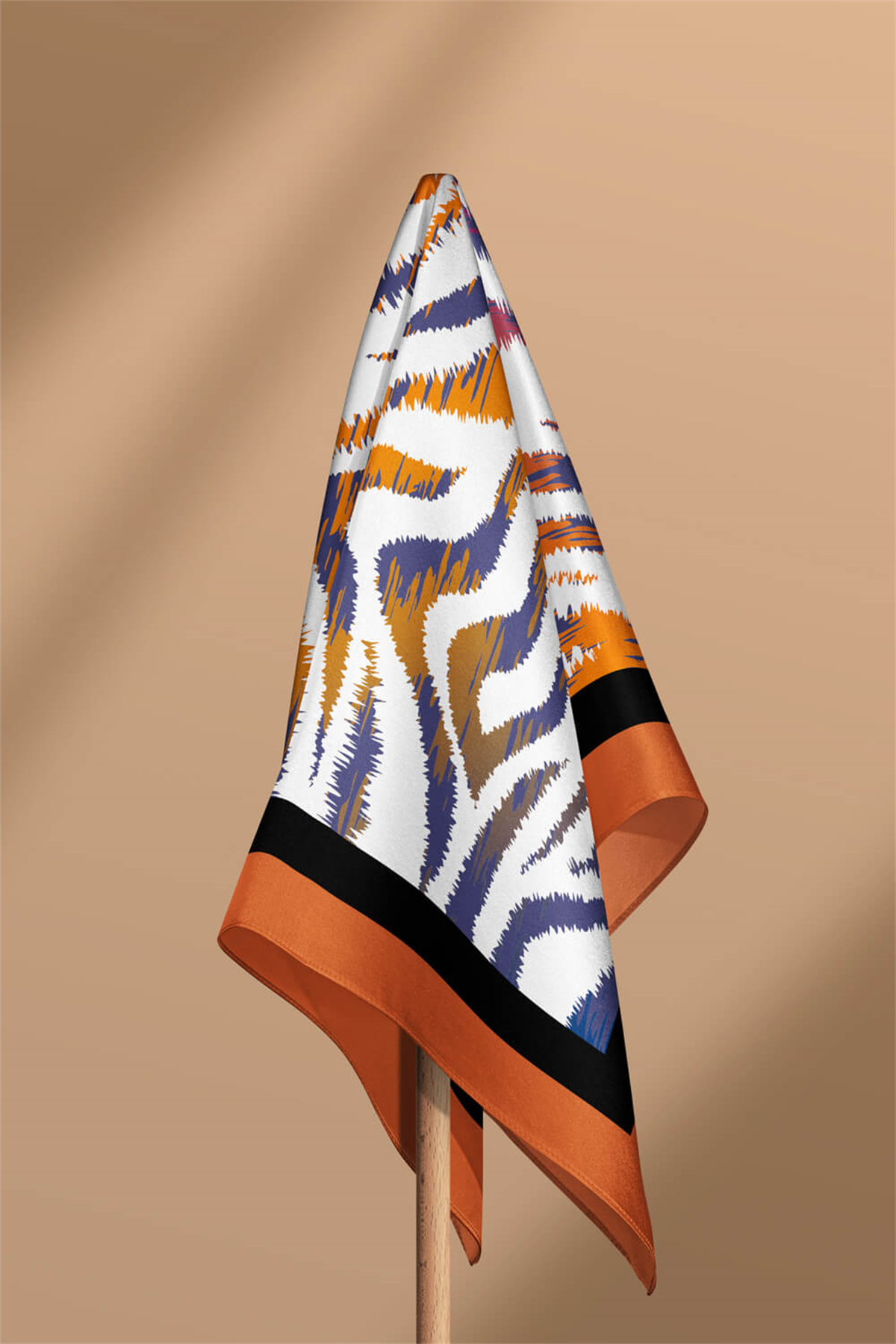 G72 Kadın Mavi Sarı Sarmaşık Desenli 50x50 Bandana HYL DG01427-22