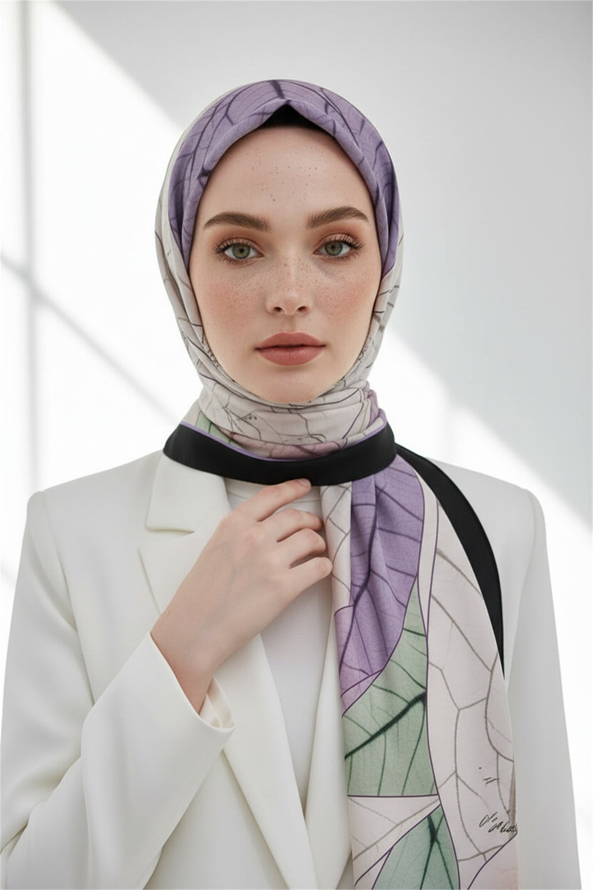 KREP YAPRAK DESENLİ LİLA RENKLİ 75X195 KIRIŞMAZ ŞAL