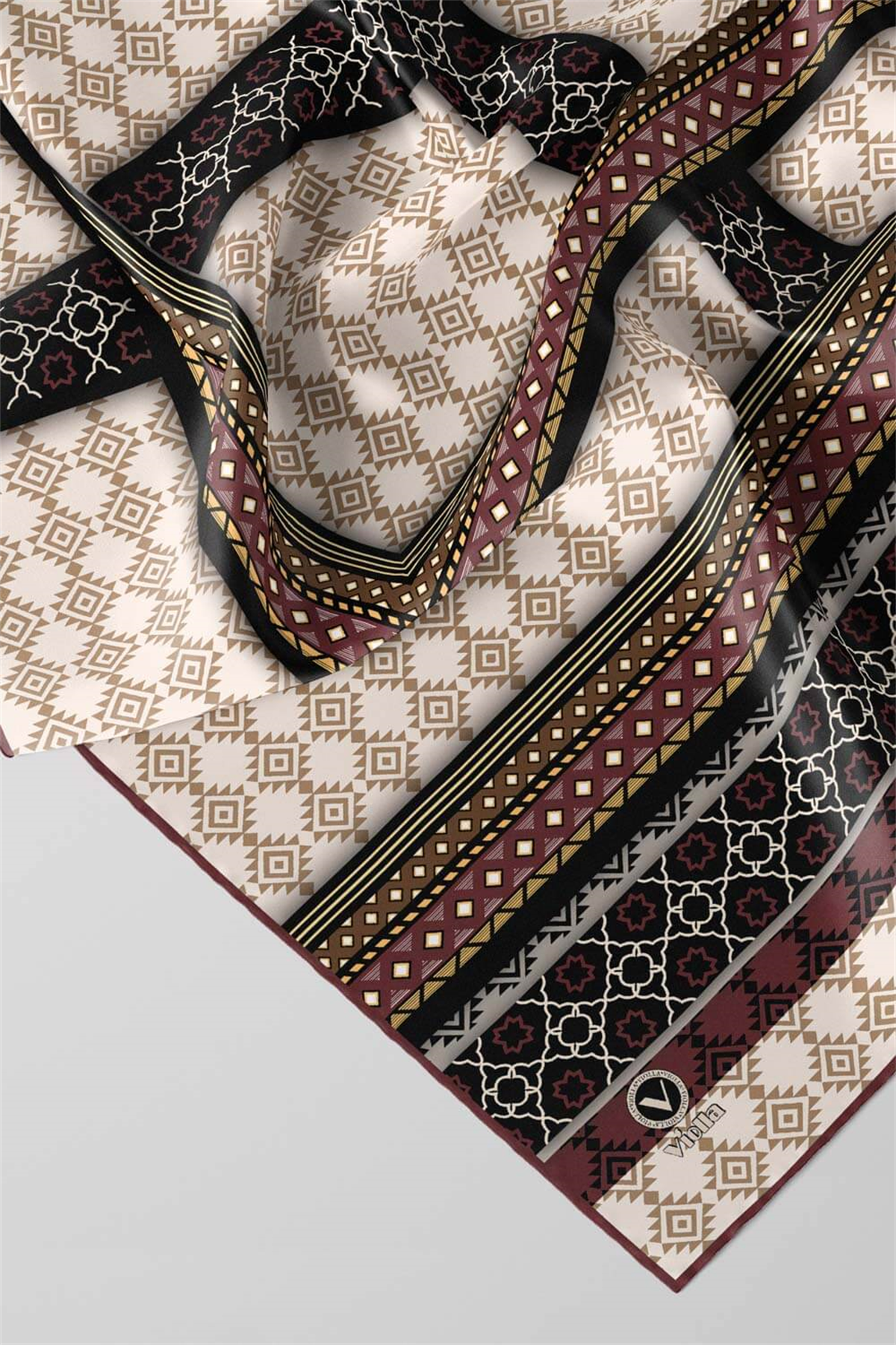 Twill Etnik Desenli Gül Kurusu Renkli 90x90 Eşarp (İpek İçermez) Kenar Dikiş Şekli El Dikişli