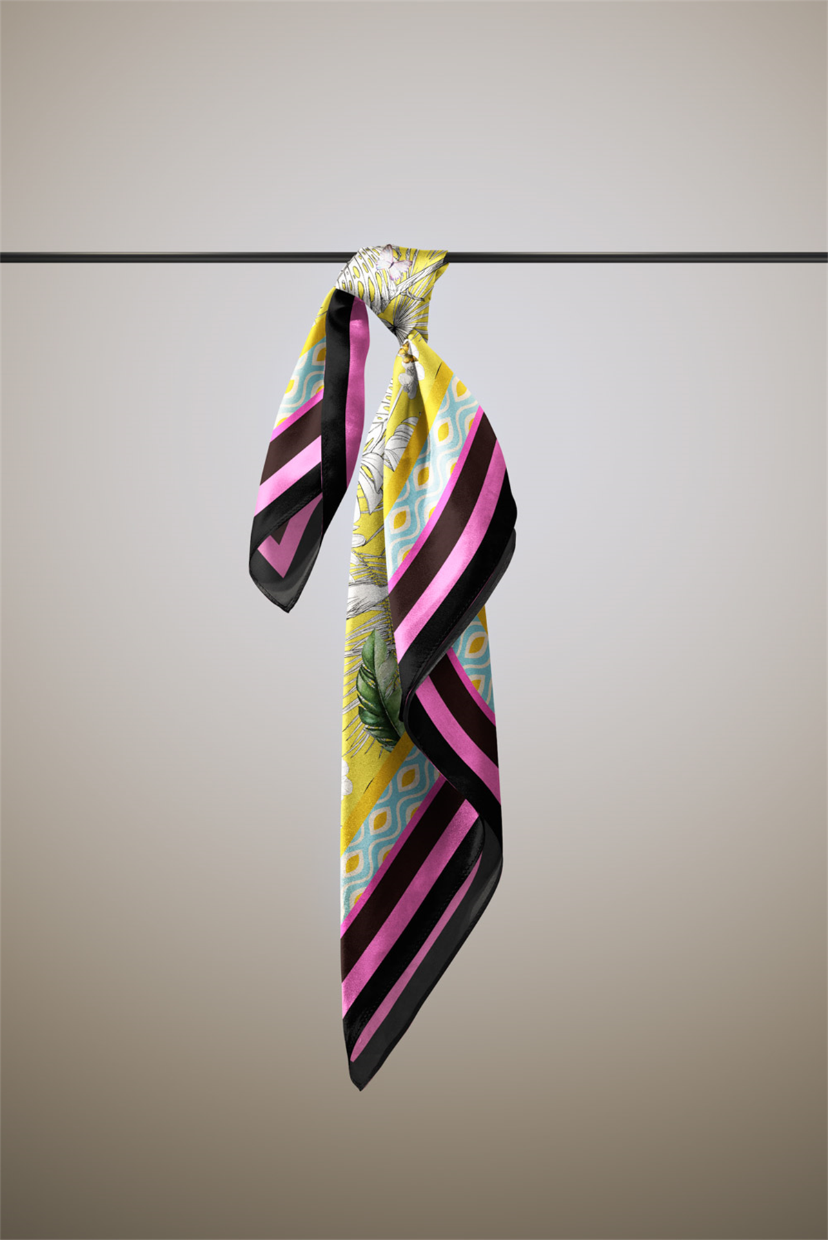 C12 KADIN DESENLİ BANDANA