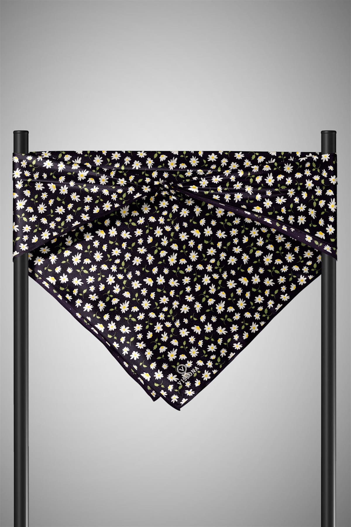 %100 Twill İpek Papatya Desenli Siyah Renkli 90x90 Eşarp Dikim Şekli : El Dikişi