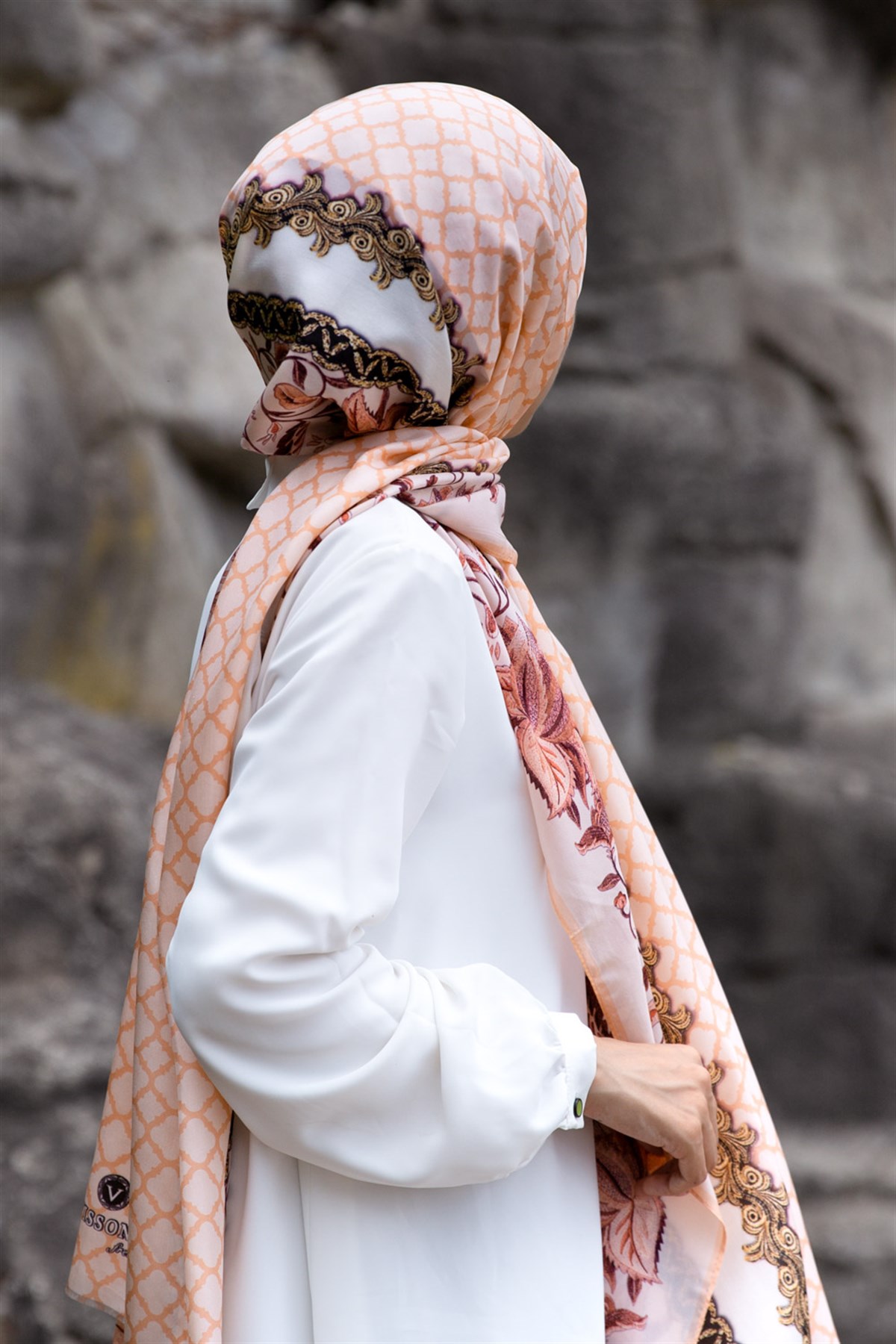 %100 İpek Yaprak Desenli Somon - Gold Renkli 92x210 Şal