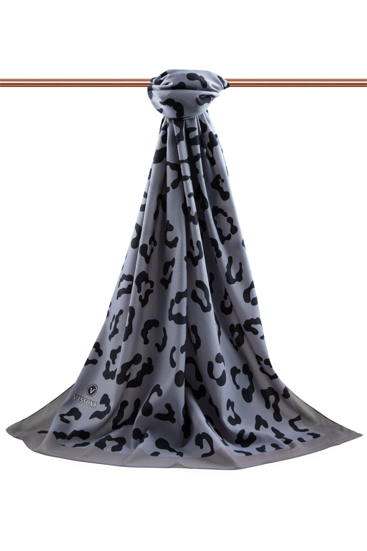 LÜKS MEDİNE İPEĞİ LEOPAR DESENLİ GÜMÜŞ RENKLİ 75X195 KIRIŞMAZ ŞAL MOSS KREP DİKİŞ TİPİ İTALYAN DİKİŞLİ