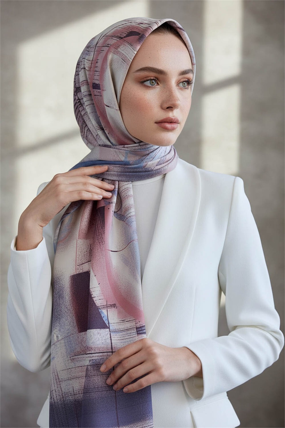 KREP GEOMETRİK DESENLİ BEBE MAVİSİ RENKLİ 75X195 KIRIŞMAZ ŞAL