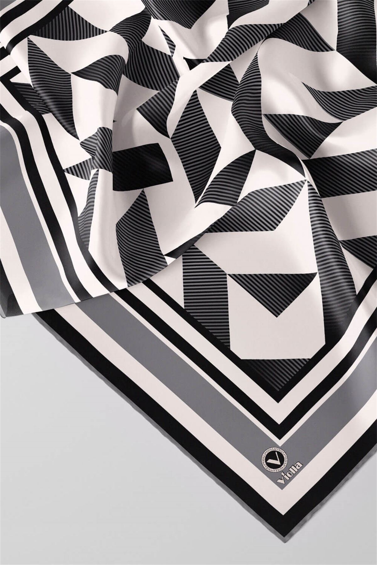 Twill Geometrik Desenli Gri Renkli 90x90 Eşarp (İpek İçermez) Kenar Dikiş Şekli El Dikişli