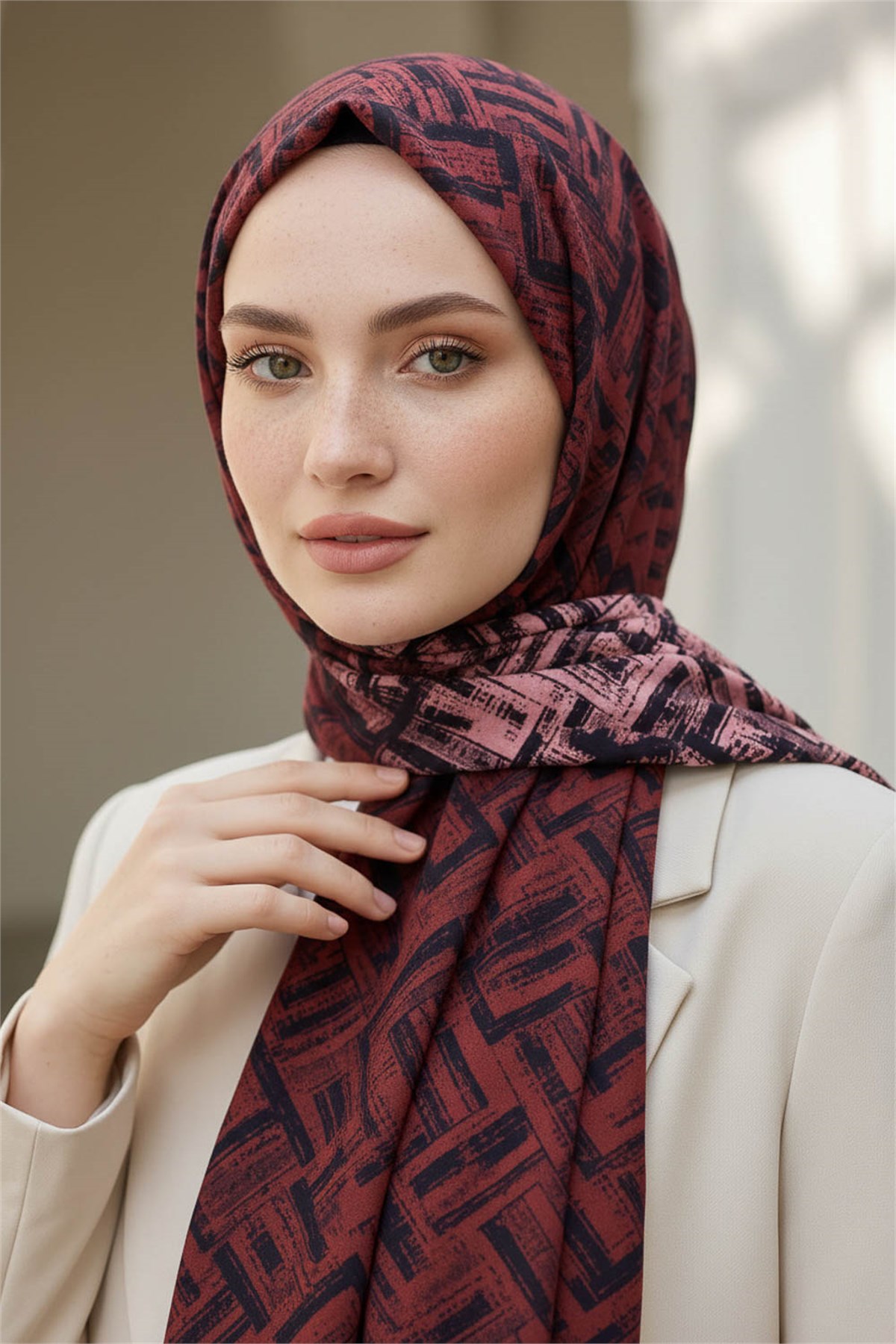 KREP DEGRADELİ ÇİZGİ DESENLİ PUDRA RENKLİ 75X195 KIRIŞMAZ ŞAL