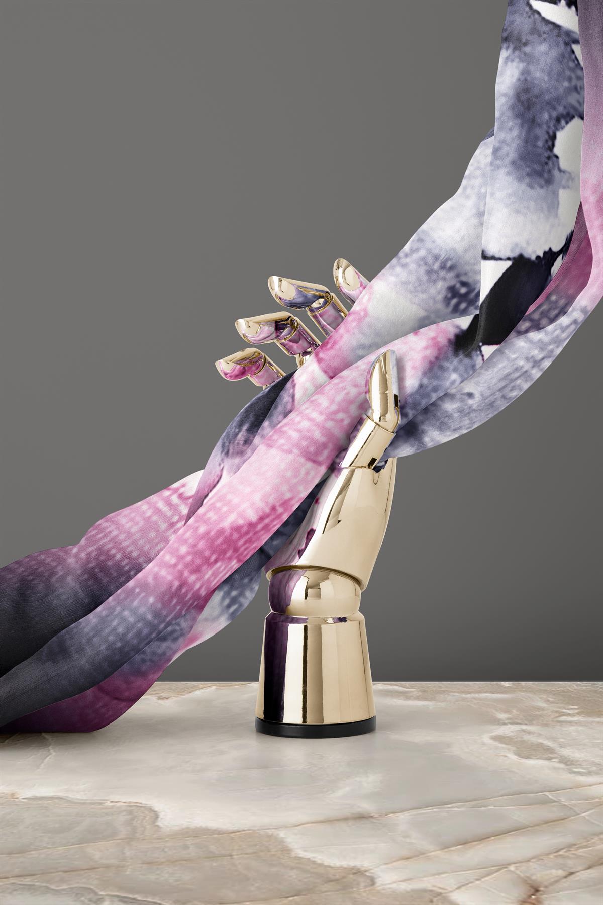 %100 Twill İpek Suluboya Çiçek Desenli Gri - Pembe Renkli 90x90 Eşarp Dikim Şekli : El Dikişi