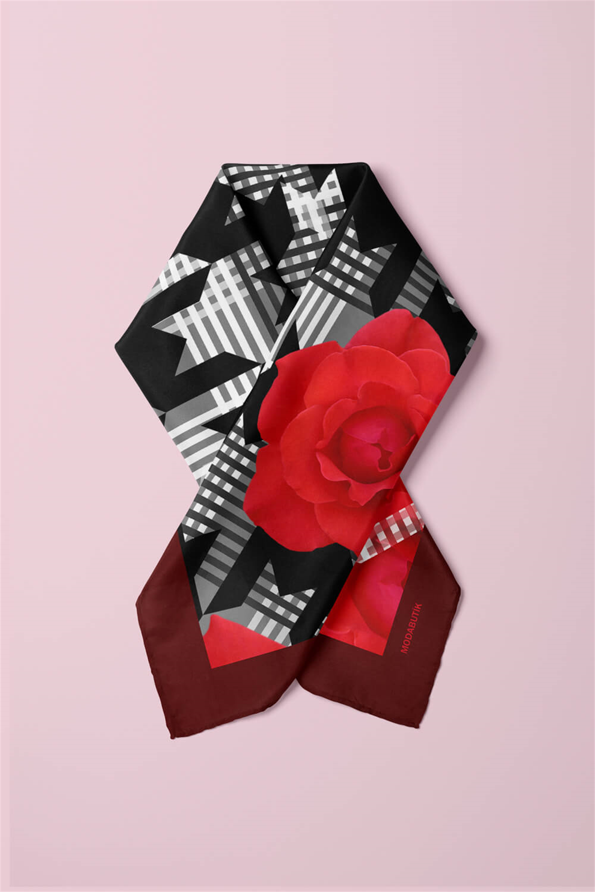 V19 Kadın Gül Desenli Bandana 50x50 Kırmızı Siyah Beyaz DG0441-22