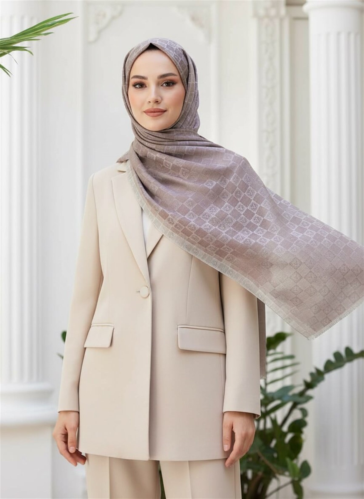 %57 İpek %43 Pamuk Monagram Dokumalı Bej Renkli 70X190 Yumuşak Dökümlü Şal