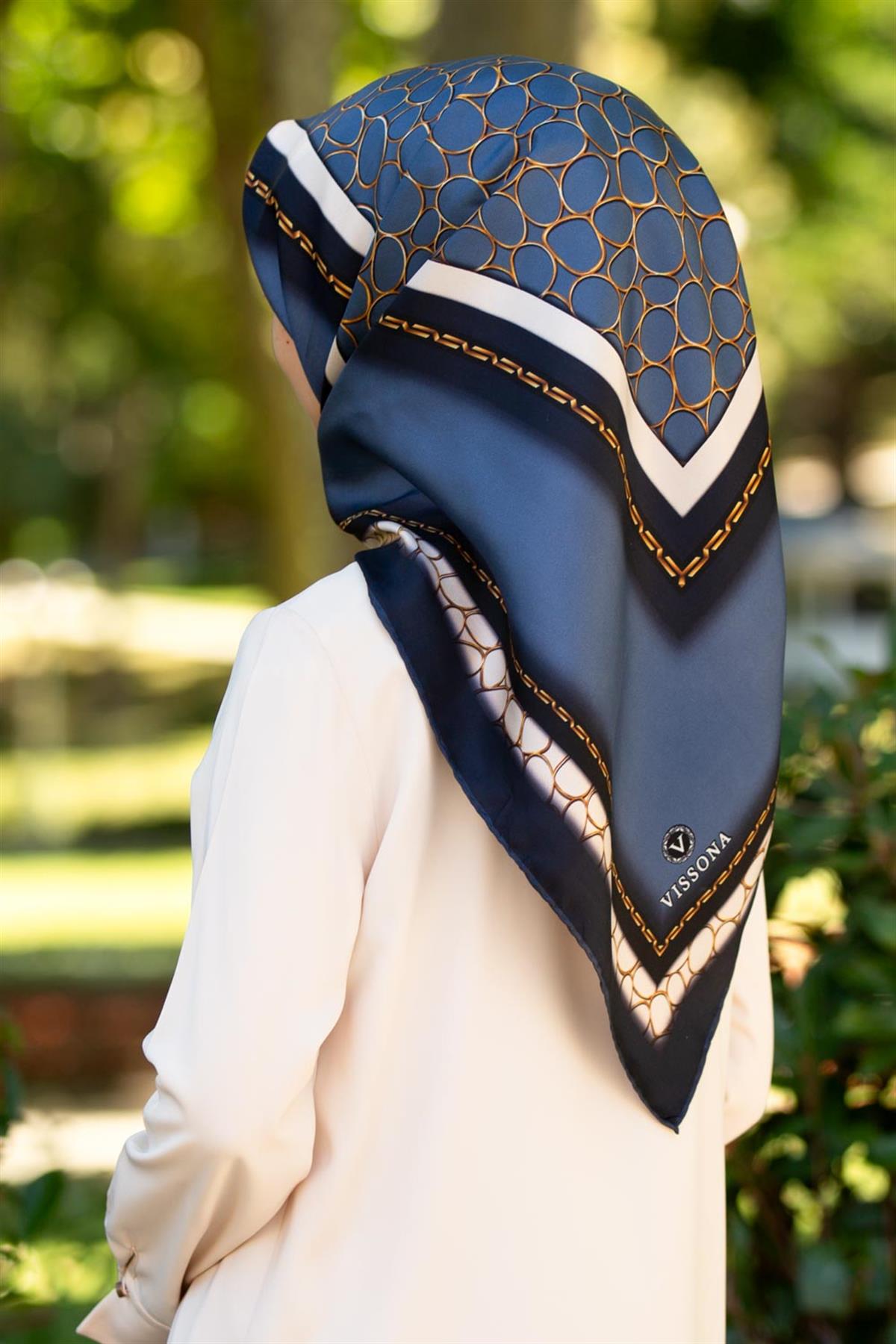 %100 Twill İpek Gold Halka Desenli İndigo - Lacivert Renkli 90x90 Eşarp Dikim Şekli : El Dikişi