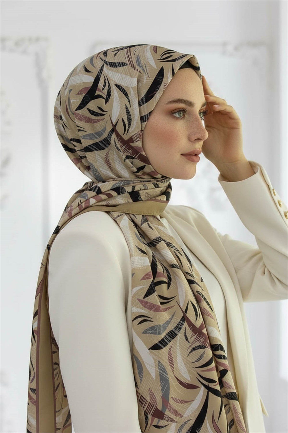 KREP GEOMETRIK DESENLİ GÜL KURUSU RENKLİ 75X195 KIRIŞMAZ ŞAL