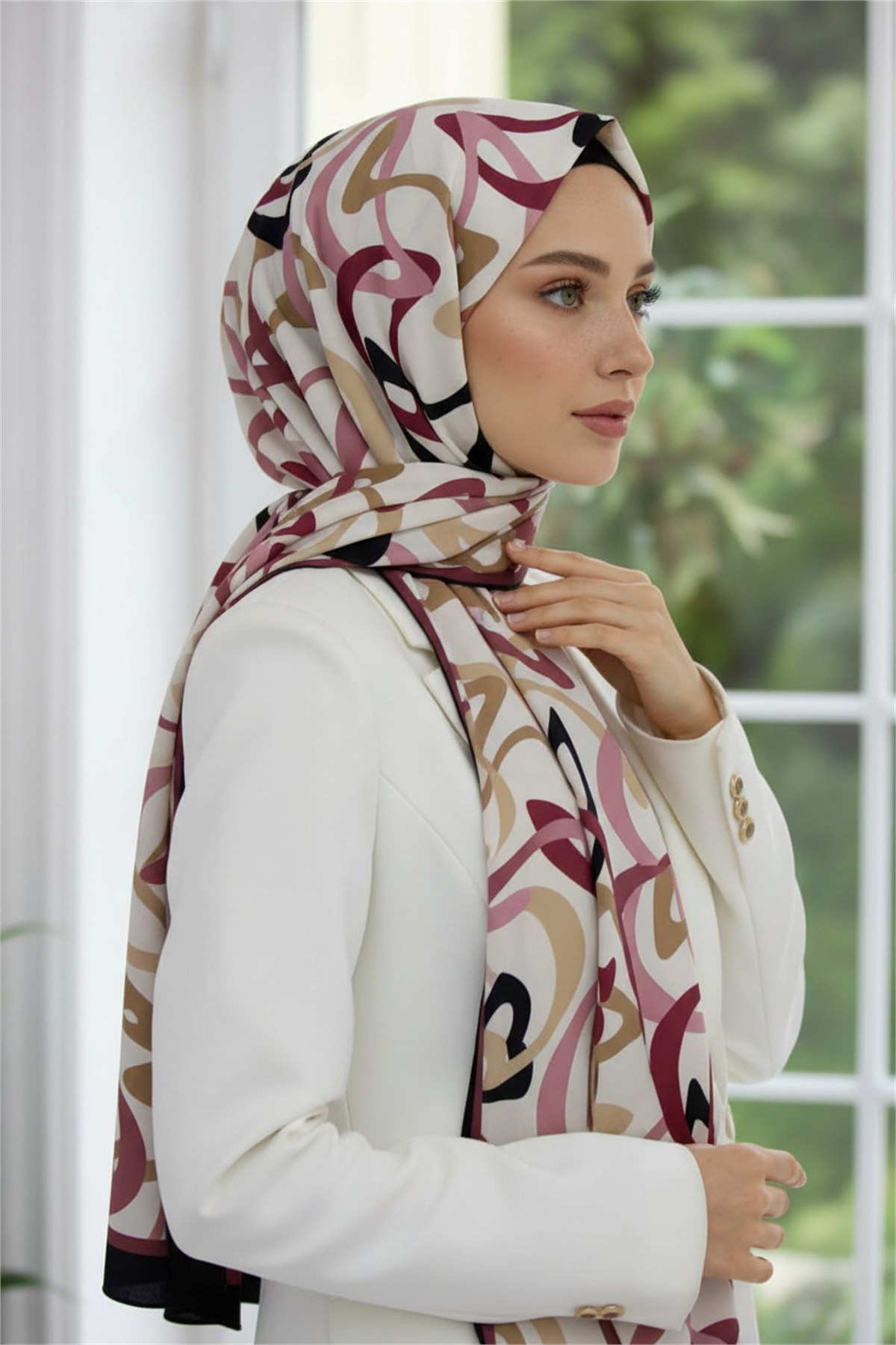 KREP BOOMERANG DESENLİ PUDRA RENKLİ 75X195 KIRIŞMAZ ŞAL