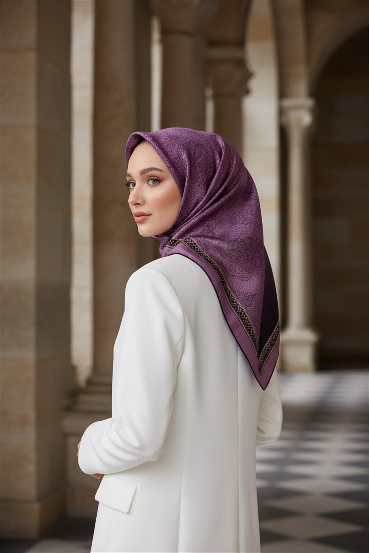 %100 Twill İpek Eşarp 90x90 Lila Barok Desenli El Dikişli Kadın Eşarp
