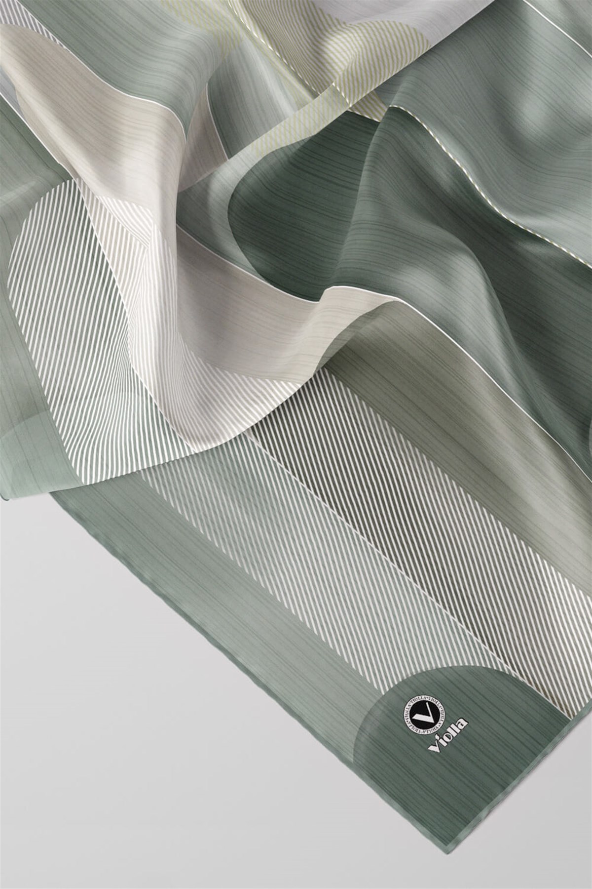 Twill Geometrik Desenli Koyu Mint Yeşili Renkli 90x90 Eşarp (İpek İçermez) Kenar Dikiş Şekli El Dikişli