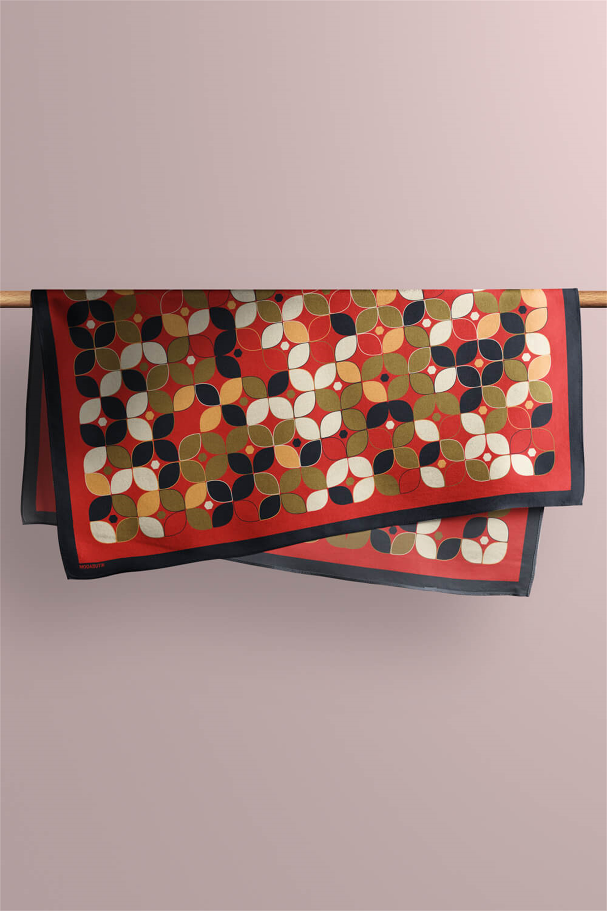 C120 Kadın Kırmızı  Sarmal Yaprak Desenli 50x50 Bandana HYL DG0747-22