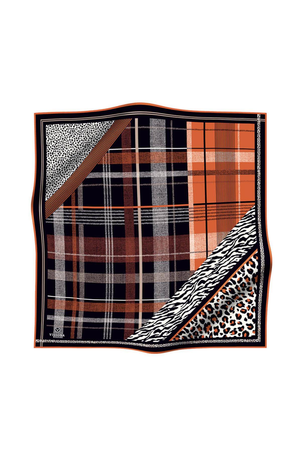 %100 Twill İpek Ekoseli Ve Leopar Desenli Siyah - Taba Renkli 90x90 Eşarp Dikim Şekli : El Dikişi