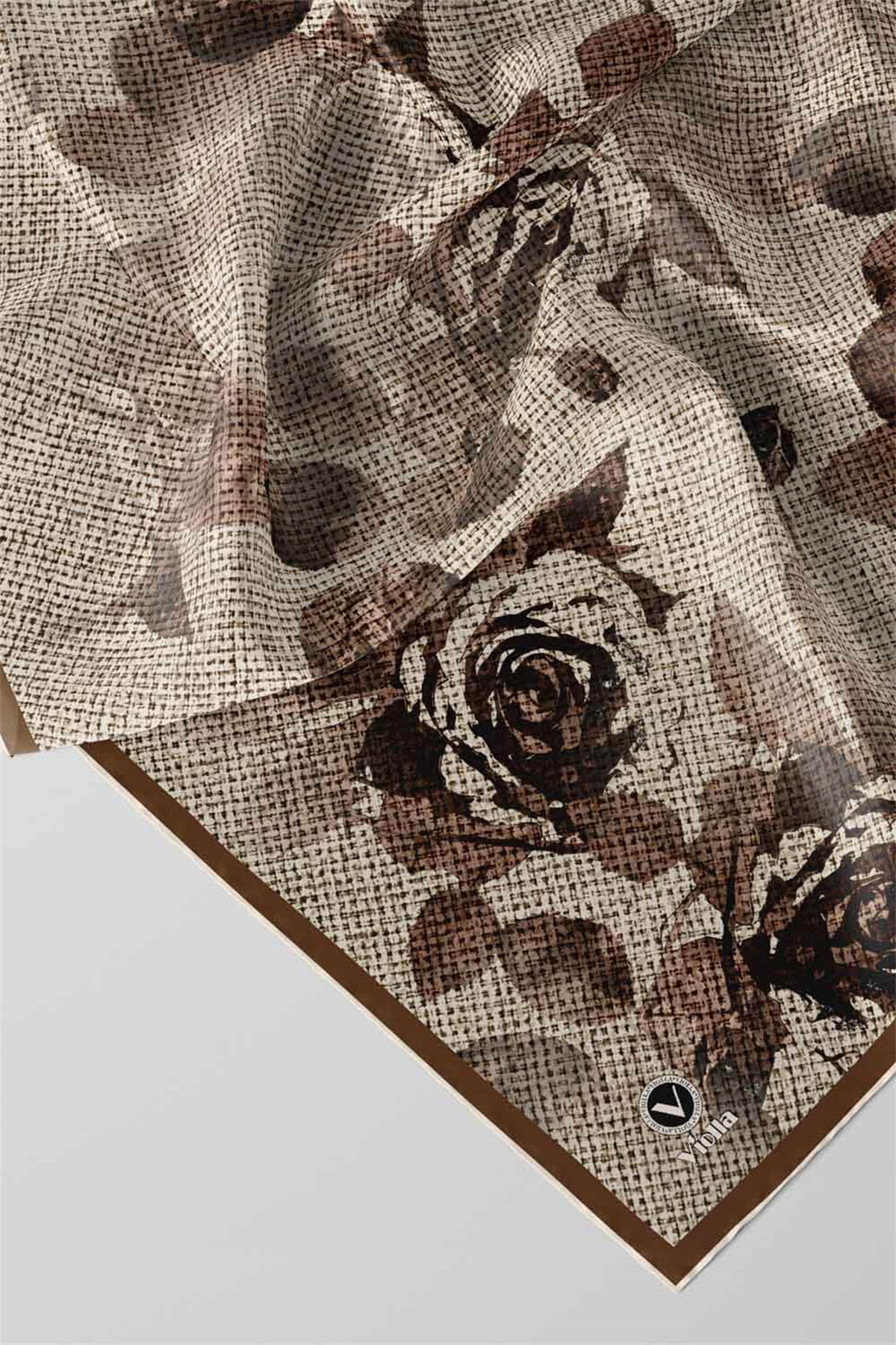 Twill Gül Desenli Bej Renkli 90x90 Eşarp (İpek İçermez) Kenar Dikiş Şekli El Dikişli