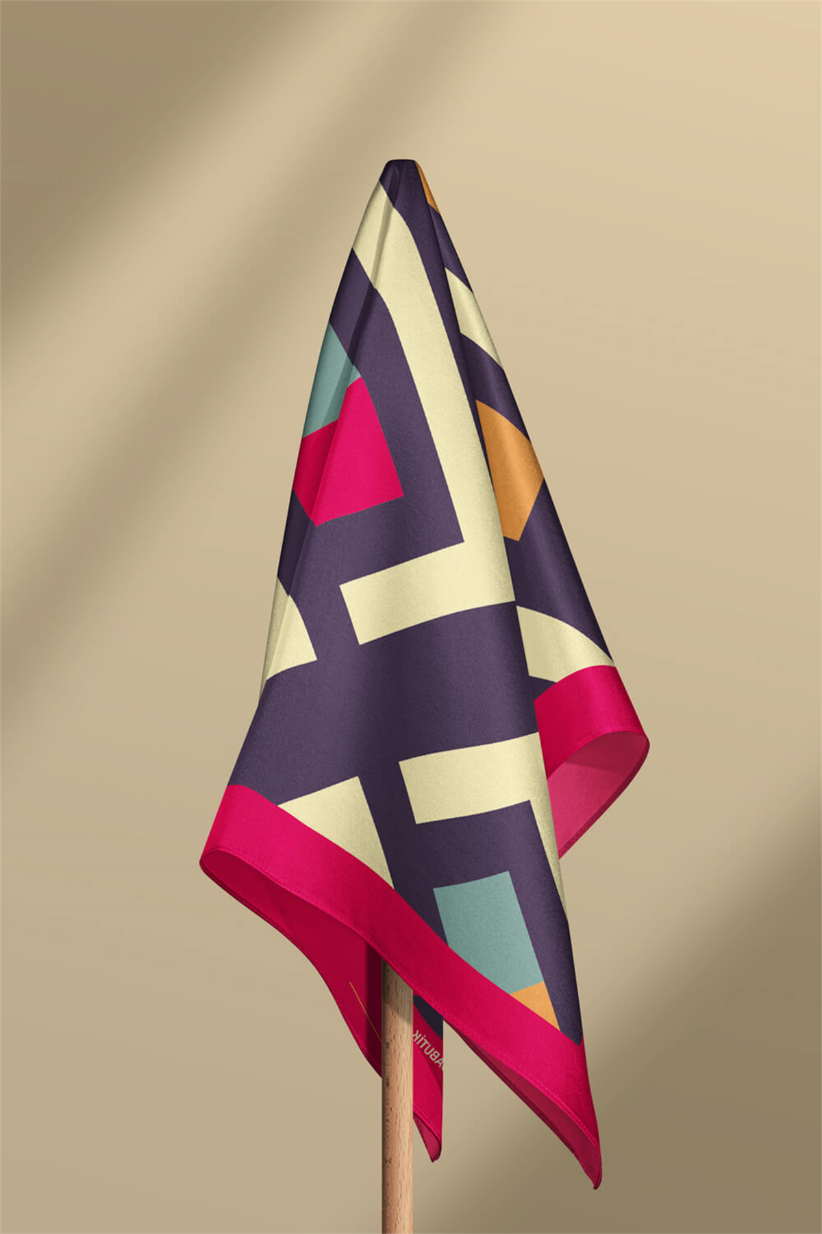 V48 Kadın Geometric Desenli Bandana 50x50 Mavi DG0119-22