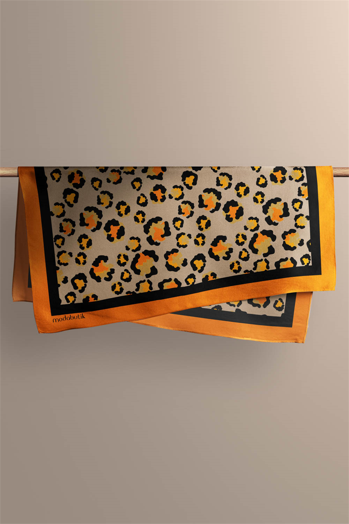 Z66 Kadın Krem Benek Desenli 50x50 Bandana