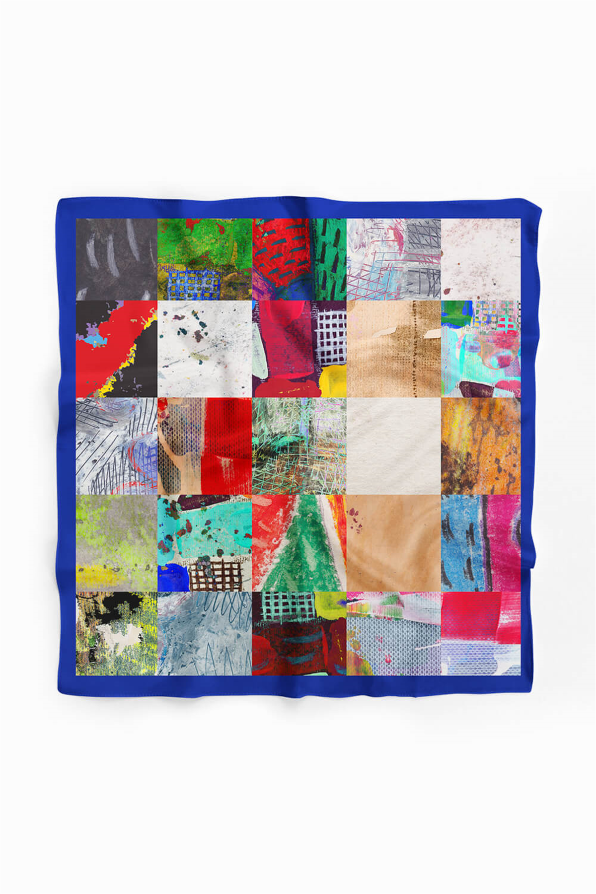 C72 Kadın Patchwork Desenli Bandana 50x50 Yeşil Kırmızı DG0277-22