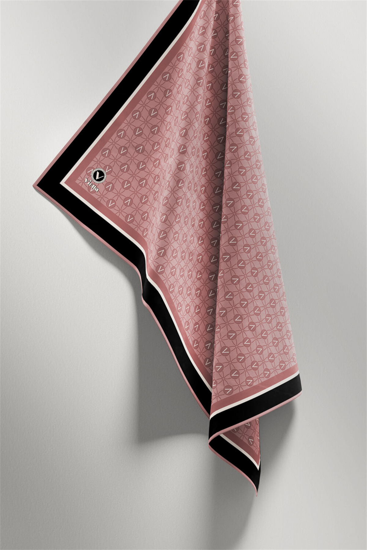 Twill V Desenli Pudra Renkli 90x90 Eşarp (İpek İçermez) Dikim Şekli : El Dikişi