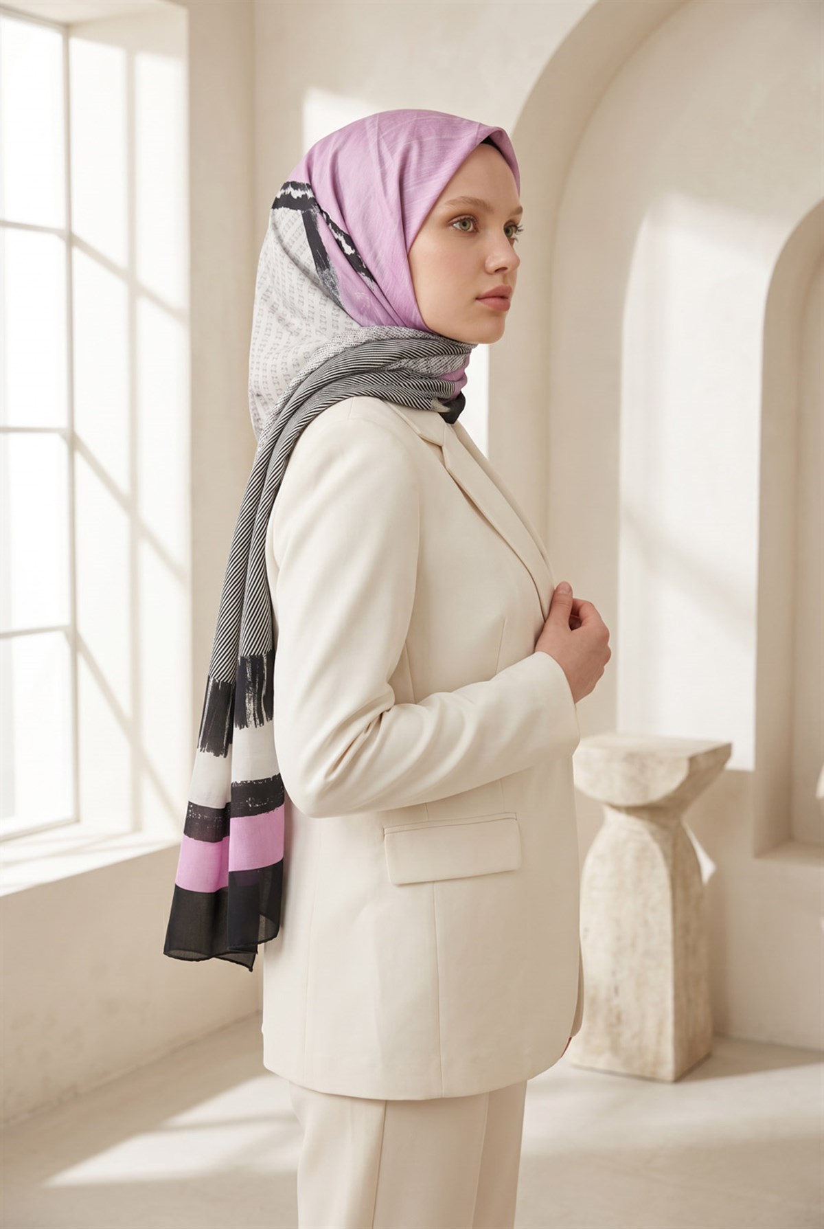 %100 Saf İpek Şal İnce Saten Vual Dokuma Patchwork Desenli Siyah - Pembe Renkli 90x210 Şal