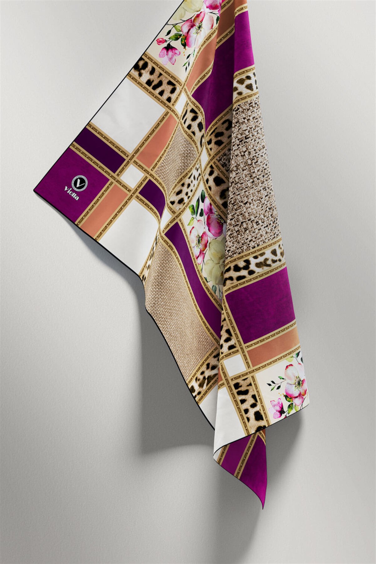 Twill Leopar ve Çiçek Desenli Mürdüm - Bej  Renkli 90x90 Eşarp (İpek İçermez) Dikim Şekli : El Dikişi