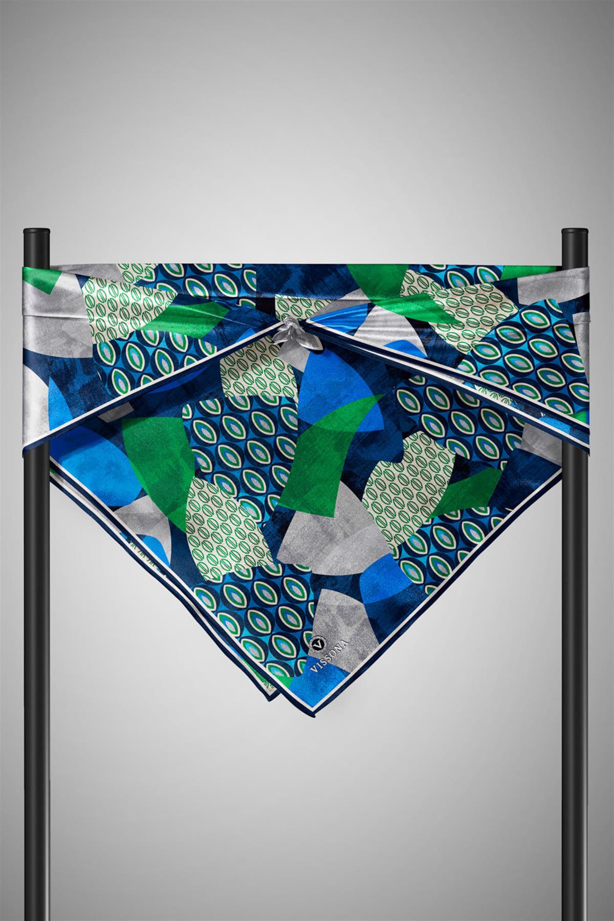 %100 Twill İpek Geometrik Desenli Lacivert - Zümrüt Yeşili Renkli 90x90 Eşarp Kenar Dikiş Şekli El Dikişli