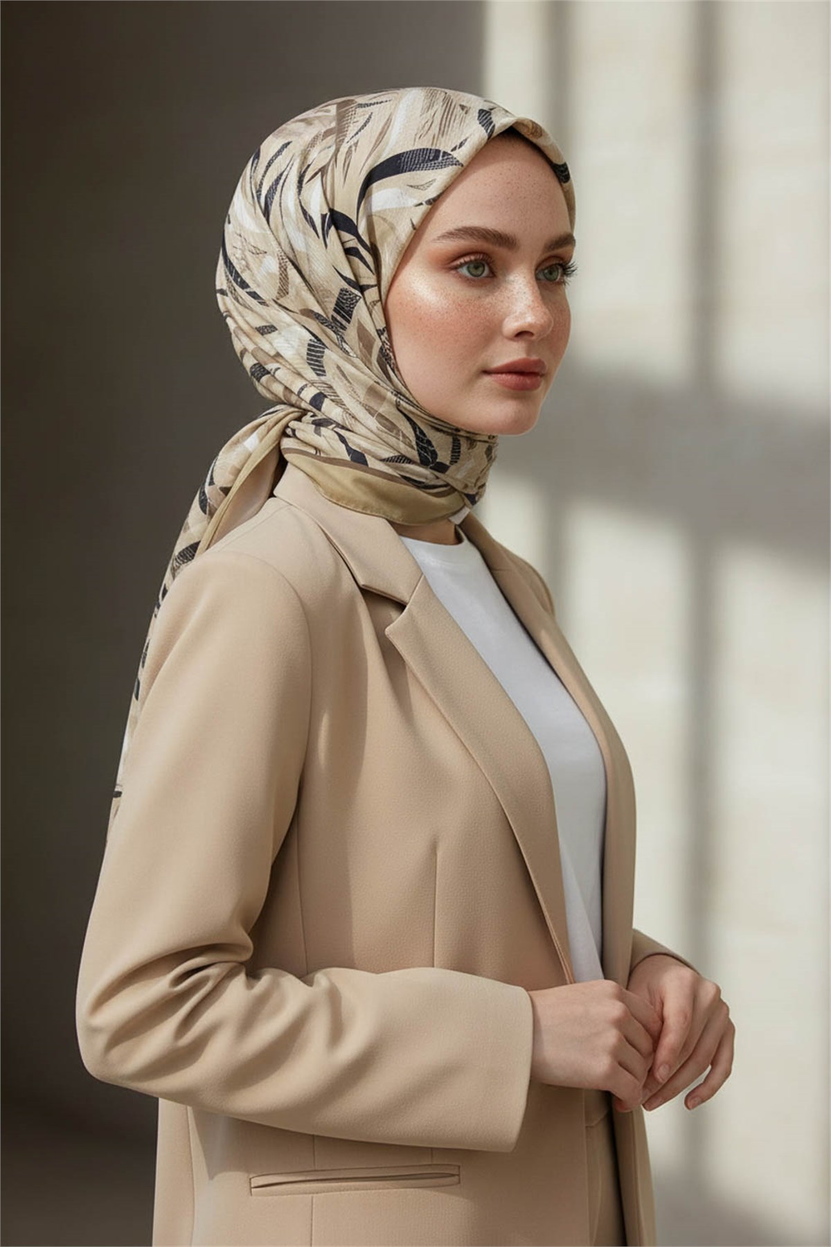 KREP GEOMETRIK DESENLİ VİZON RENKLİ 75X195 KIRIŞMAZ ŞAL