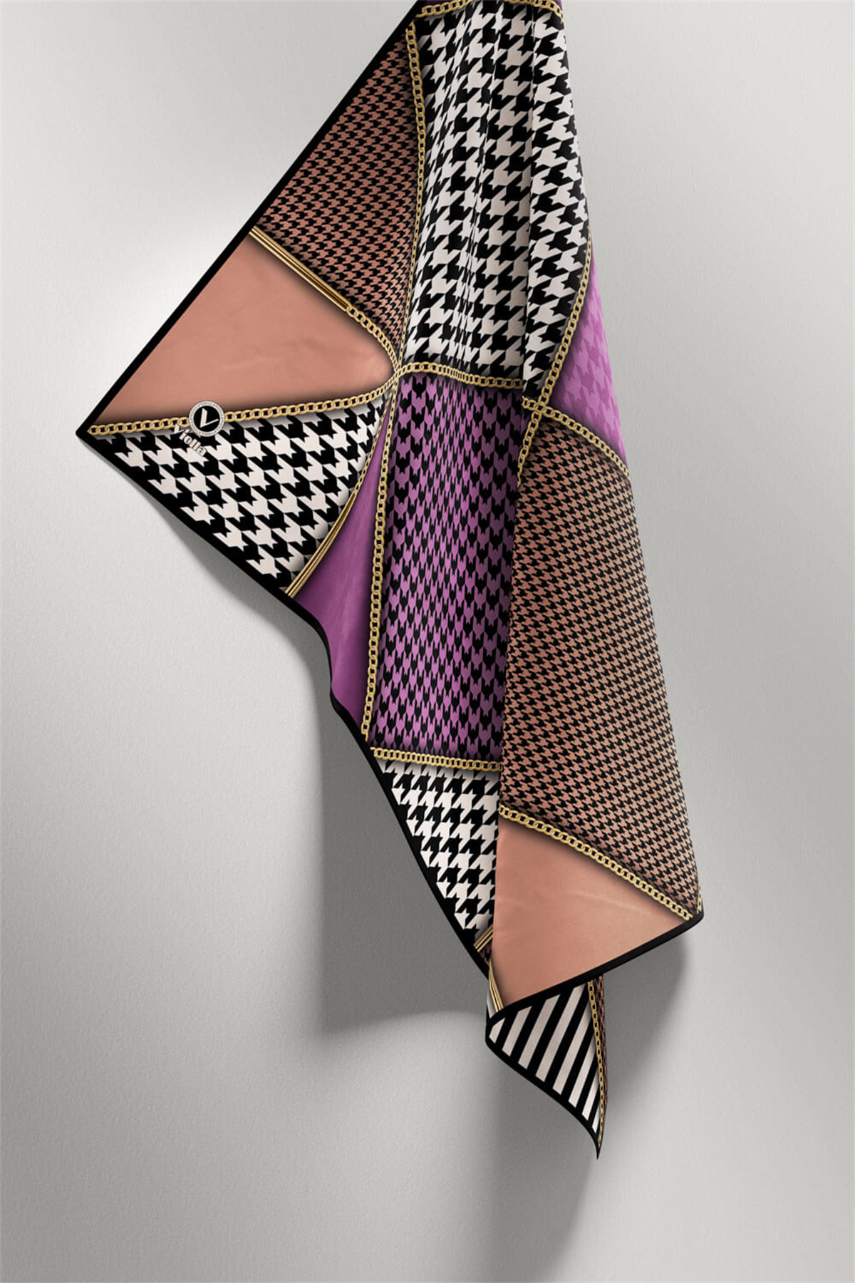 Twil Geometrik Ve Kazayak Desenli Lila - Somon Renkli 90x90 Eşarp (İpek İçermez) Dikim Şekli : El Dikişi