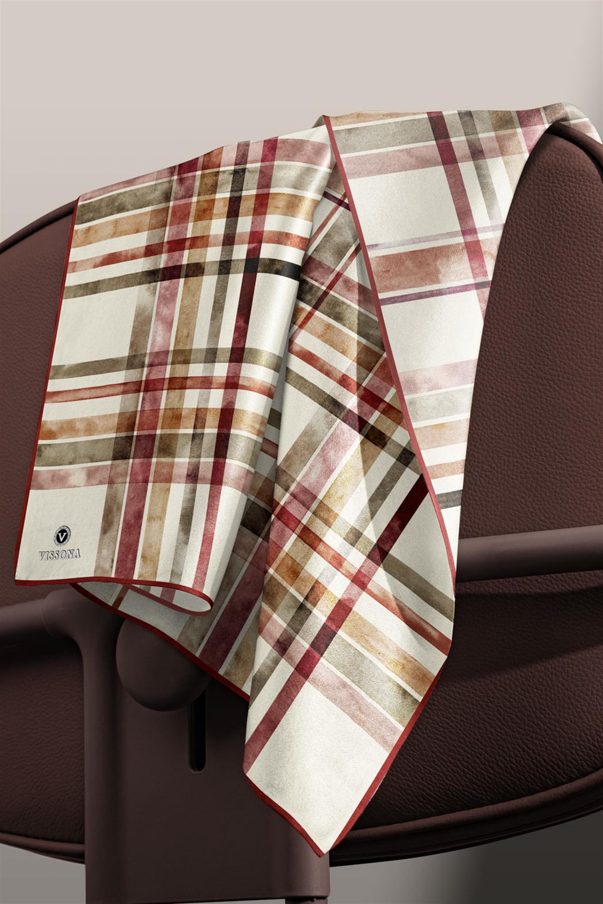 %100 Twill İpek Ekose Desenli Bordo - Haki Renkli 90x90 Eşarp Kenar Dikiş Şekli El Dikişli