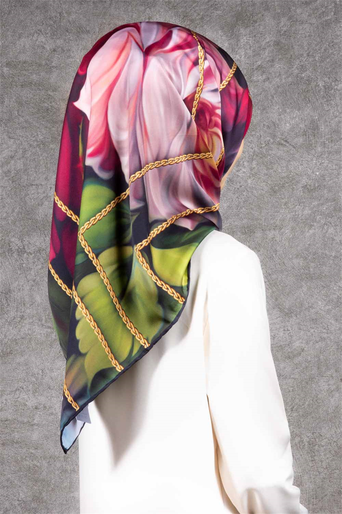 Twill Gül Desenli Şarabi - Haki Renkli 90x90 Eşarp (İpek İçermez) Kenar Dikiş Şekli El Dikişli