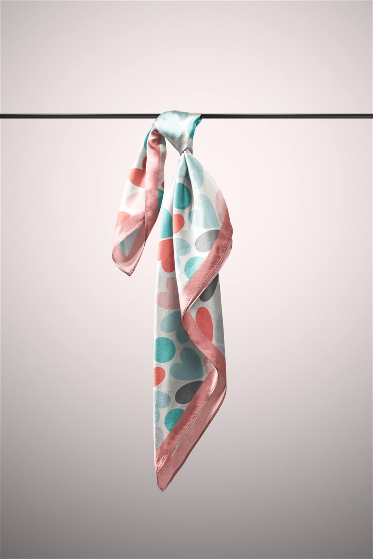 Kadın Pembe  Mavi Kalp Desenli 50x50 Bandana HYL DG0546-22