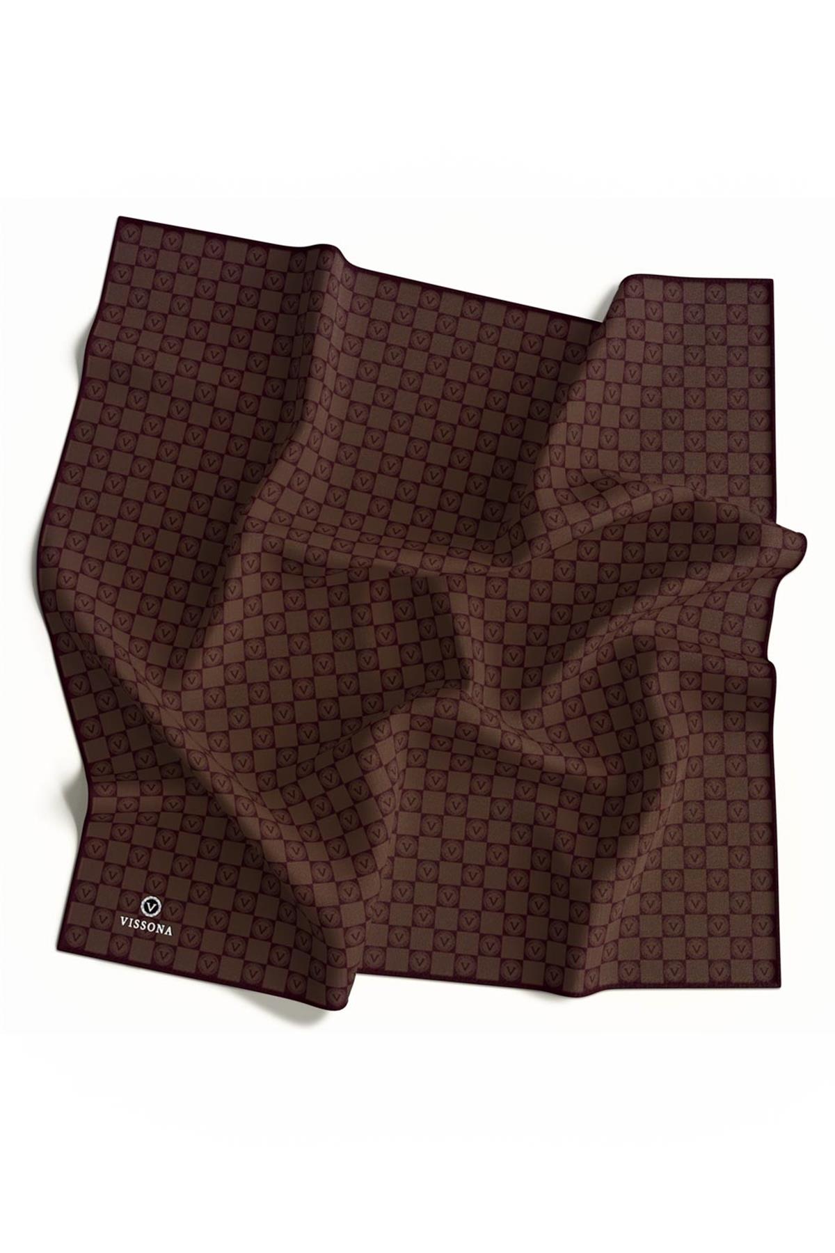 %100 Twill İpek Monogram Desenli Kahverengi Renkli 90x90 Eşarp Dikim Şekli : El Dikişi