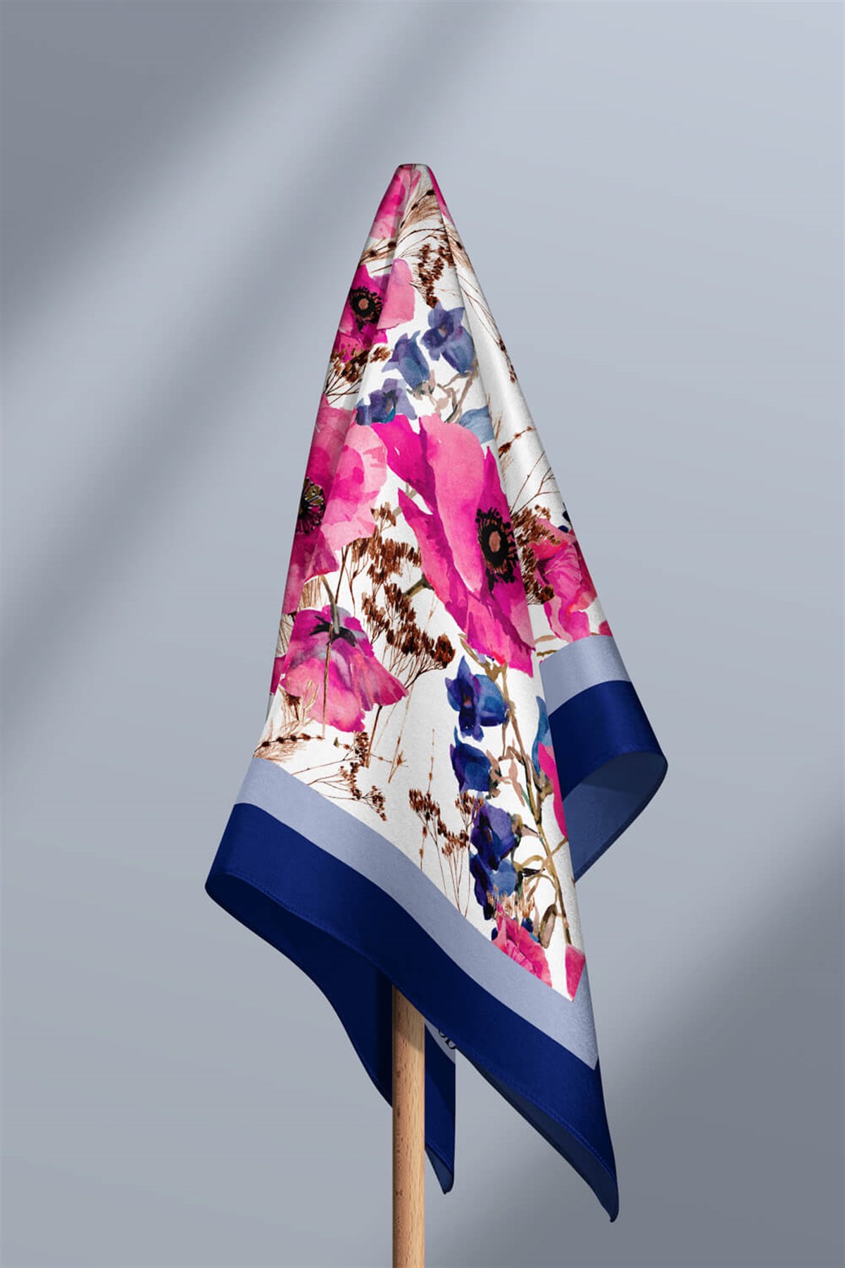 Violla G54 Kadın Pembe Açık Mavi Gelincik Desenli 50x50 Bandana HYL DG0953-22