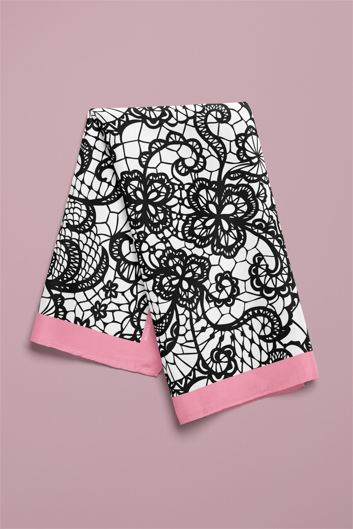 B91  Kadın Dantel Desenli Bandana 50x50 Siyah Beyaz DG0115-22