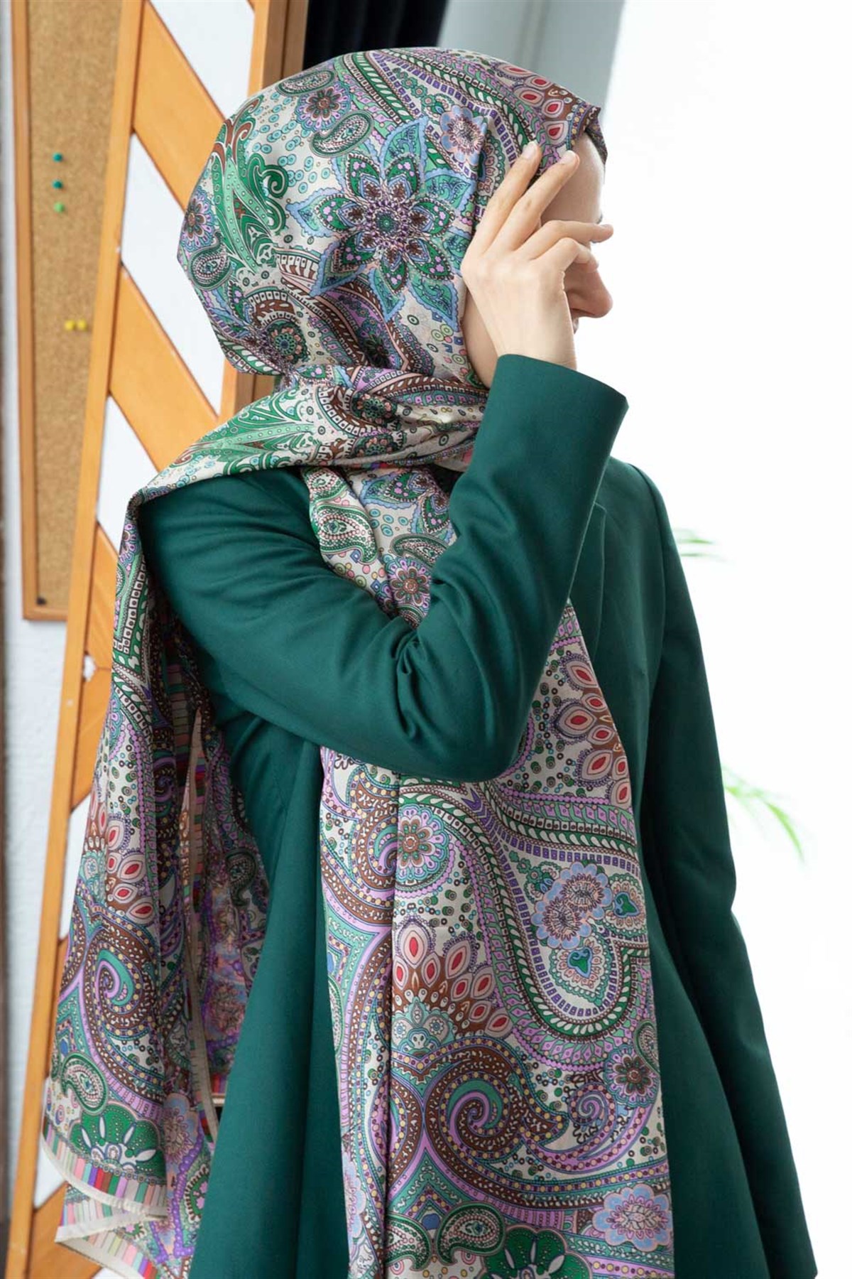 100% İpek Etro Desenli Taş Renkli 92x210 Şal