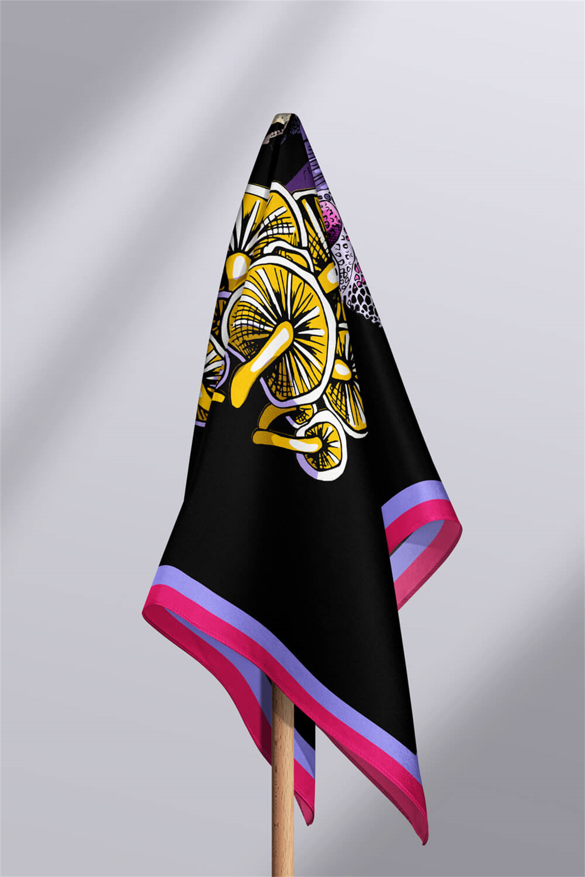 Modabutik Kurukafa Desenli Bandana