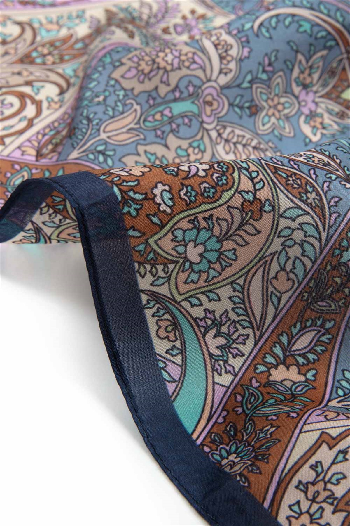 %100 İpek Etnik Desenli Lacivert Renkli 92x210 Şal
